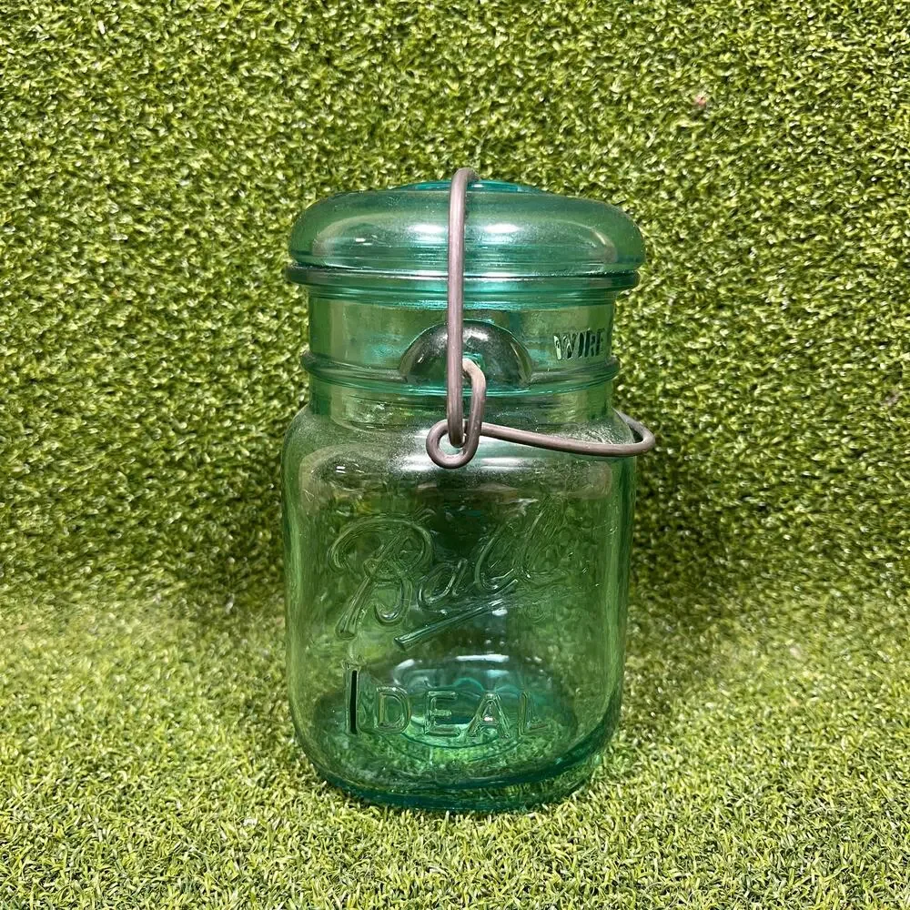 Vintage Blue Ball Ideal Mason Jar with Lid Pint Size